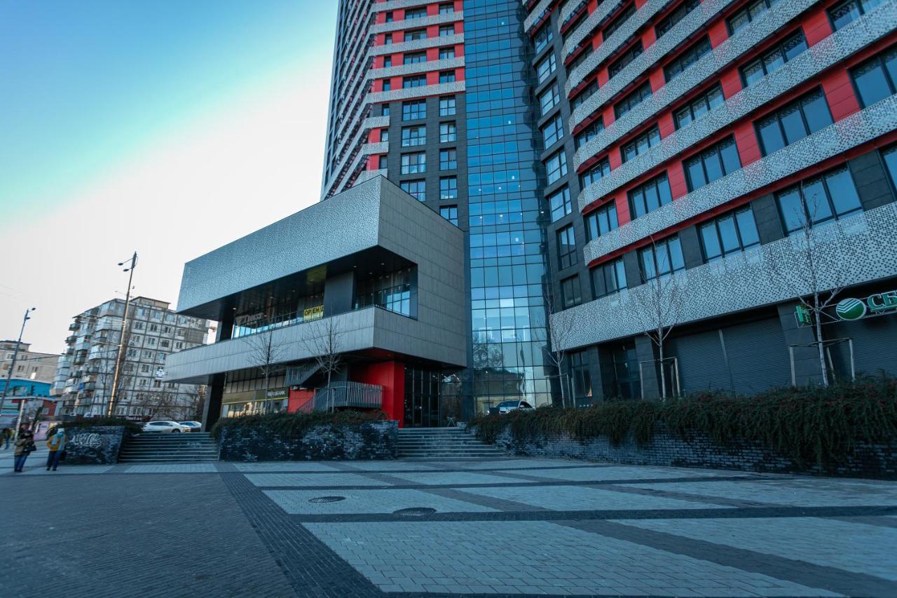 Petrovdom 23-173 In Stylish Apartments At Rc Киев Экстерьер фото