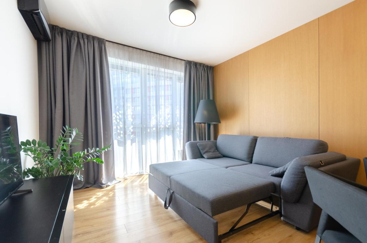 Petrovdom 23-173 In Stylish Apartments At Rc Киев Экстерьер фото