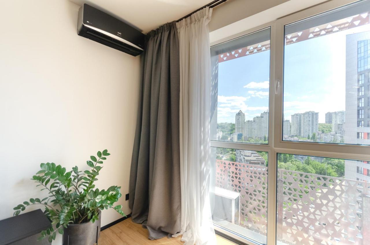 Petrovdom 23-173 In Stylish Apartments At Rc Киев Экстерьер фото