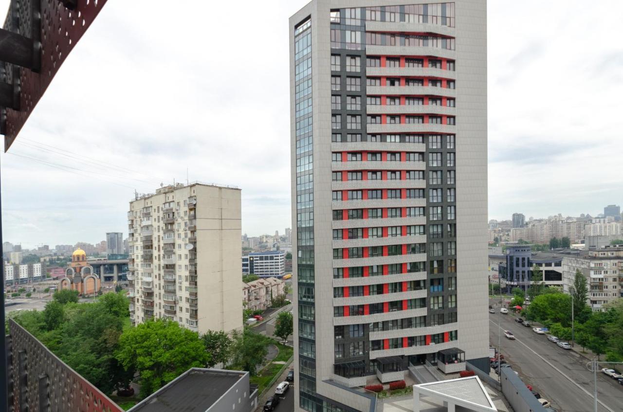 Petrovdom 23-173 In Stylish Apartments At Rc Киев Экстерьер фото